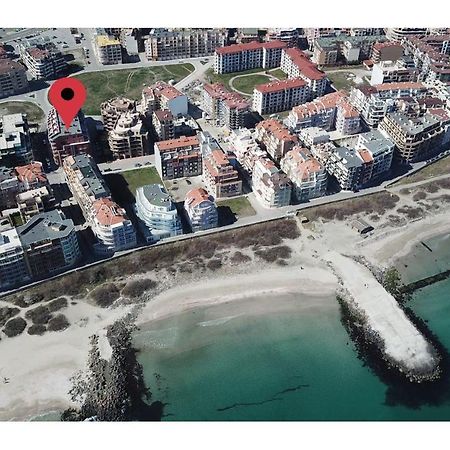 Beach Aparthotel Salt Lake Pomorie Bagian luar foto