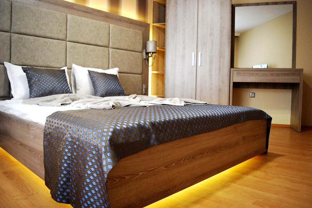 Beach Aparthotel Salt Lake Pomorie Bagian luar foto
